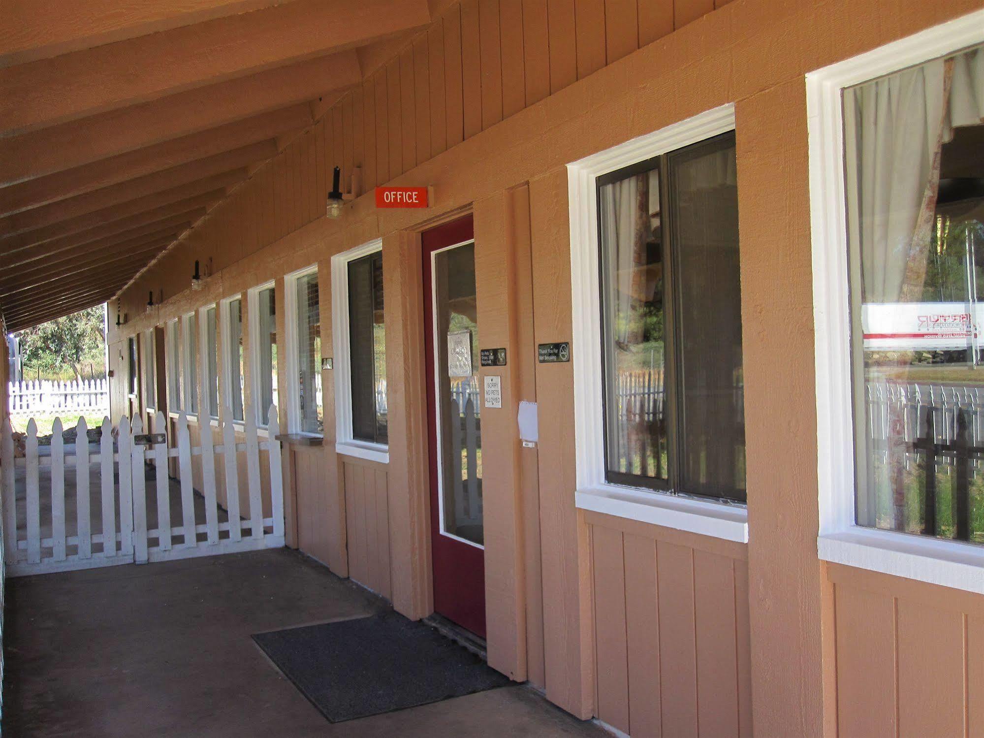 Rancho California Inn Temecula Exterior foto